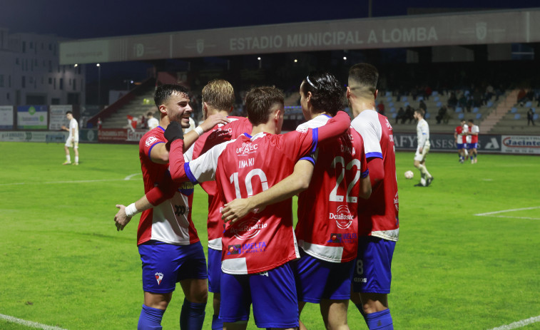 Arosa y Boiro abren el nuevo año con un derbi sin pronóstico claro