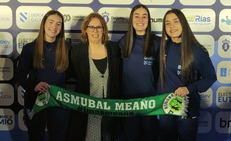 Alba Domínguez, Raquel Muñiz y Paloma González regresan del nacional