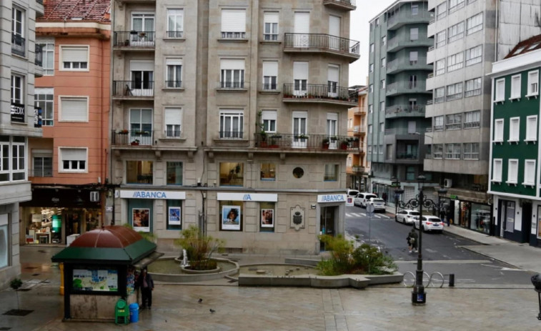Ravella inicia en Conde Vallellano los cambios en el callejero franquista