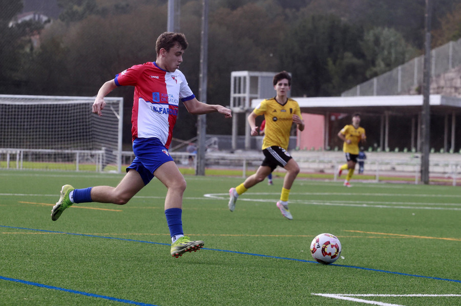 El Arosa Juvenil busca la victoria mañana a las 12 horas ante Gimnástica