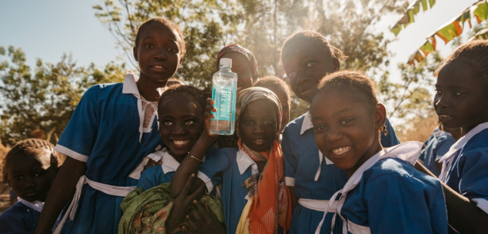 AUARA lleva agua a más de 145.000 personas y desarrolla 219 proyectos en las comunidades más desfavorecidas de 26 países