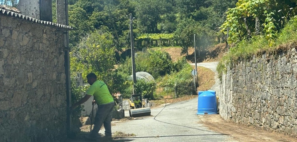 Caldas licita por 90.000 euros la limpieza y mantenimiento de cunetas en caminos del rural
