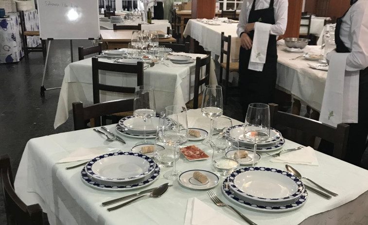 Los alumnos del FP de Hostelería y Restauración de Sanxenxo hacen prácticas en hoteles locales