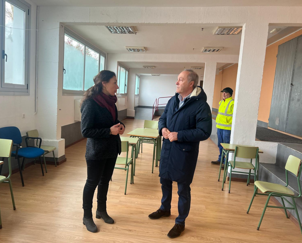 Visita delegado xunta cesures