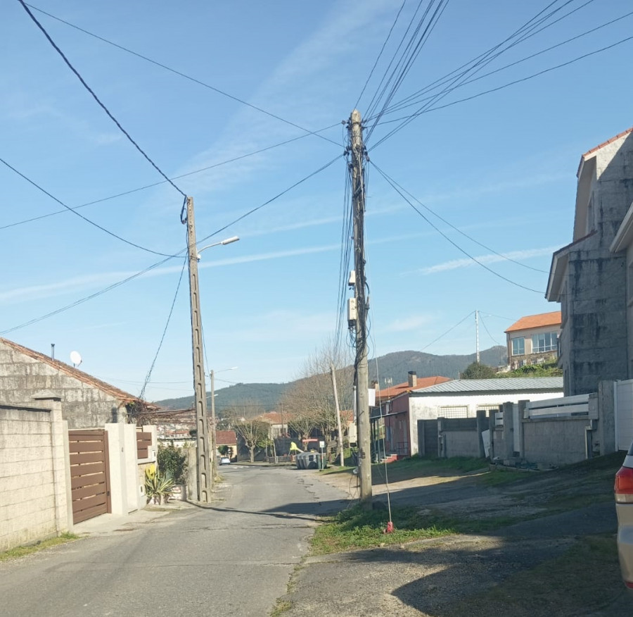 A Laxe, un barrio convertido en autopista que pide mejoras en seguridad vial