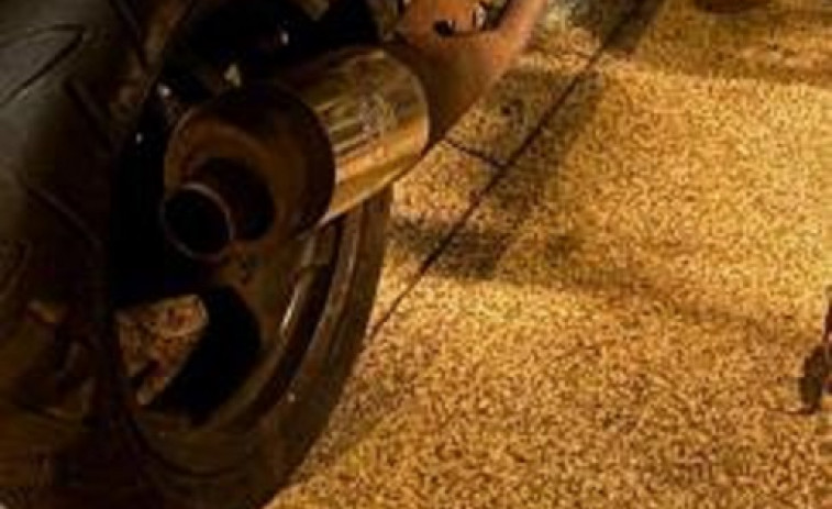 Guerra en Vilanova a los tubos de escape sin silenciador y a los excrementos de las mascotas