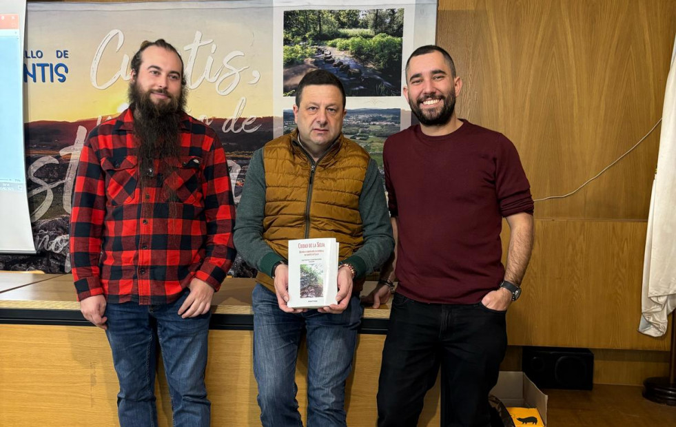 El libro sobre la guerrilla 'Ciudad de la Selva' se presenta en Cuntis