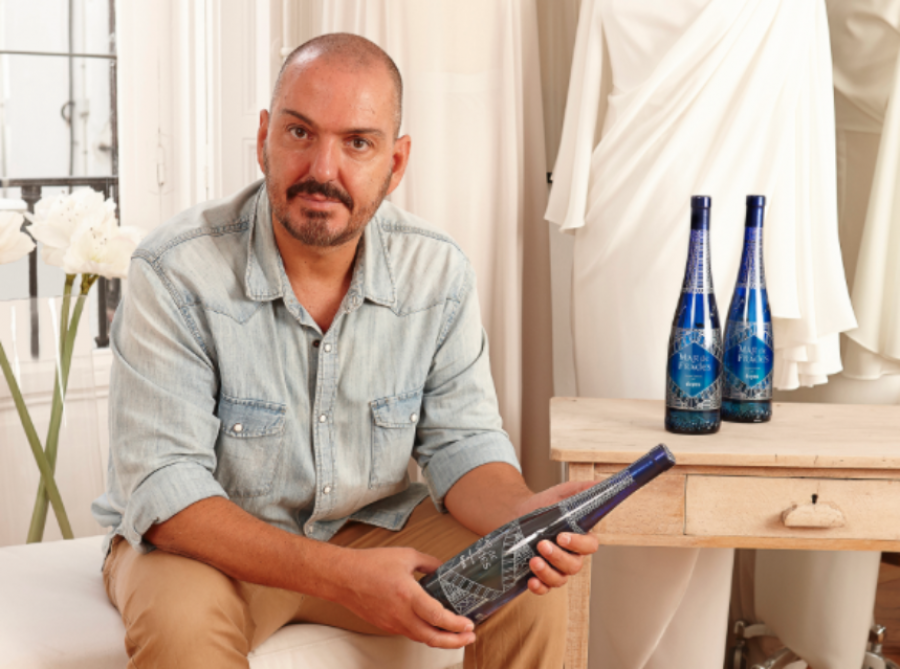 Mar de Frades colabora con el diseñador Juan Duyos en el certamen Madrid Es Moda