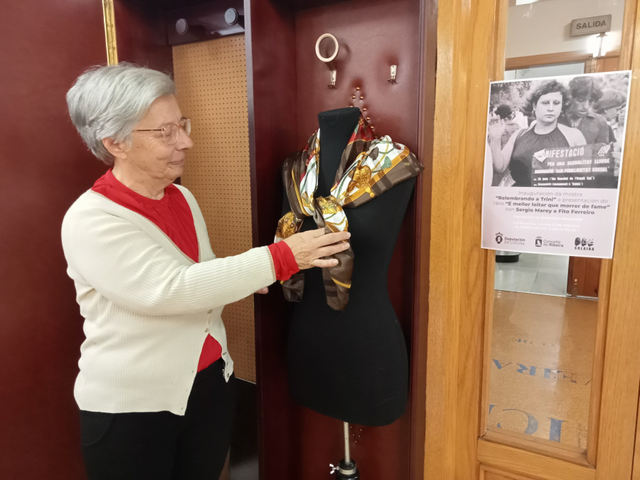 Ribeira homenajeará a Trini Falcés, activista LGTBI+, con una exposición y la presentación de un libro
