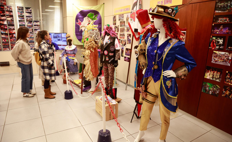 El museo del carnaval de O Grove recibe cientos de visitas cada día y afianza su continuidad