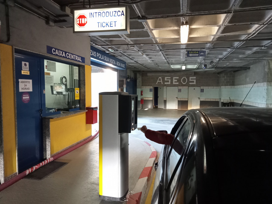 El pleno de Ribeira desestima el recurso de reposición de la concesionaria del parking del Centenario contra el acuerdo del precio del rescate