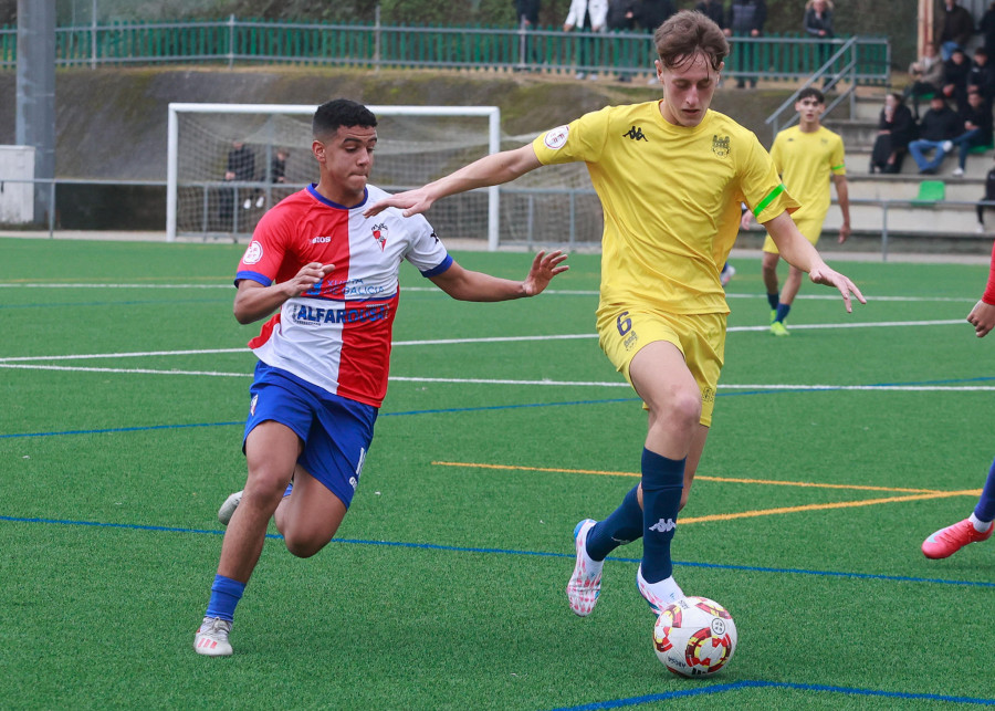 El Arosa juvenil recupera efectivos para recibir al potente Racing de Santander en el Jiménez