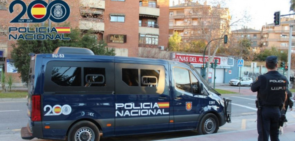 Detenido por apuñalar en el cuello a su suegra con un cuchillo de cocina
