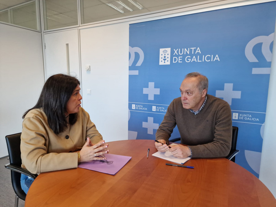 Meis reitera a la Xunta que limpie el “basurero” de la parcela autonómica junto al nudo de Curro