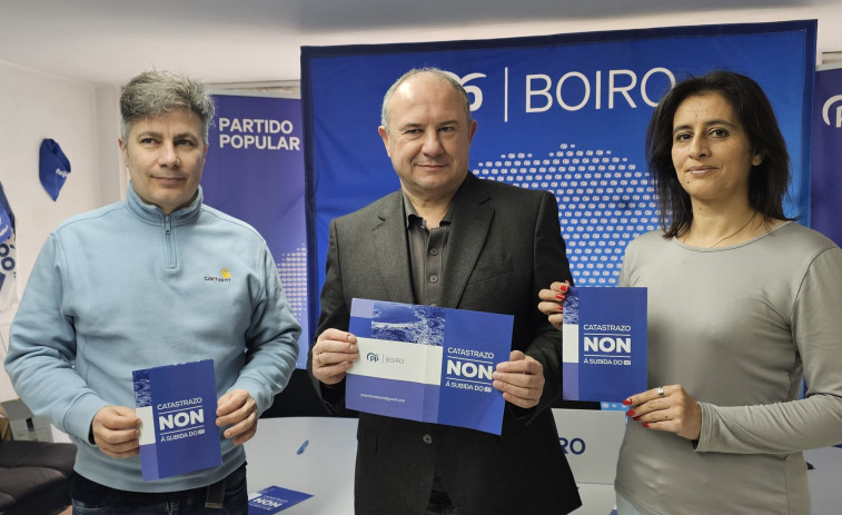 Los populares de Boiro recogen 486 firmas en el inicio de su campaña contra la subida del IBI