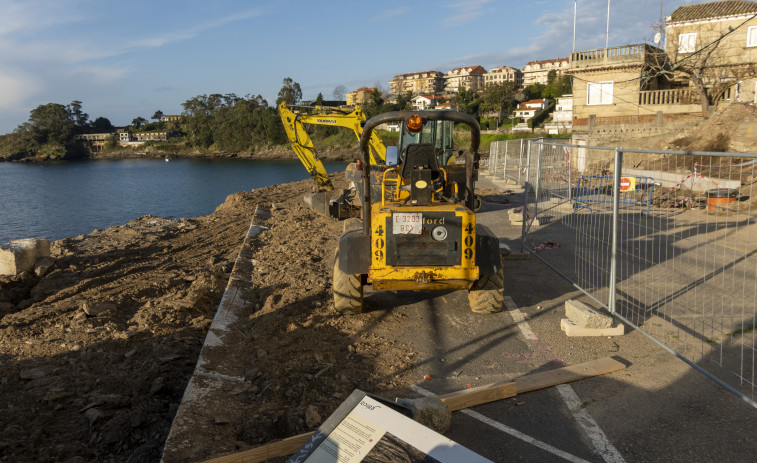 Una nueva empresa toma el relevo en las obras de A Peixeira y el campo de San Roque