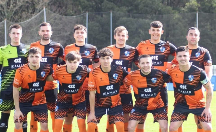El Portonovo brinda un espectáculo de goles ante el Porriño Industrial