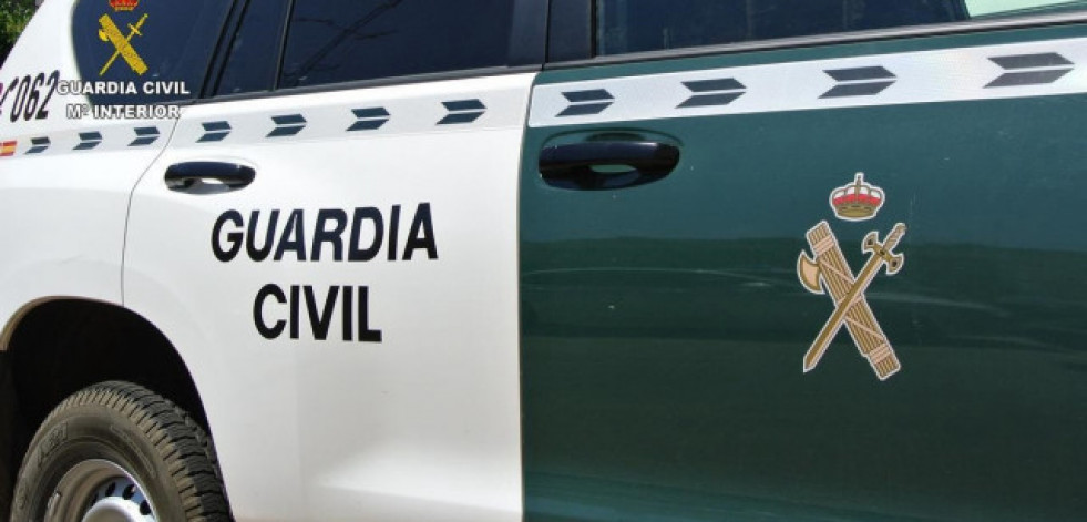 Un hombre apuñala a su familia y se suicida en Granada