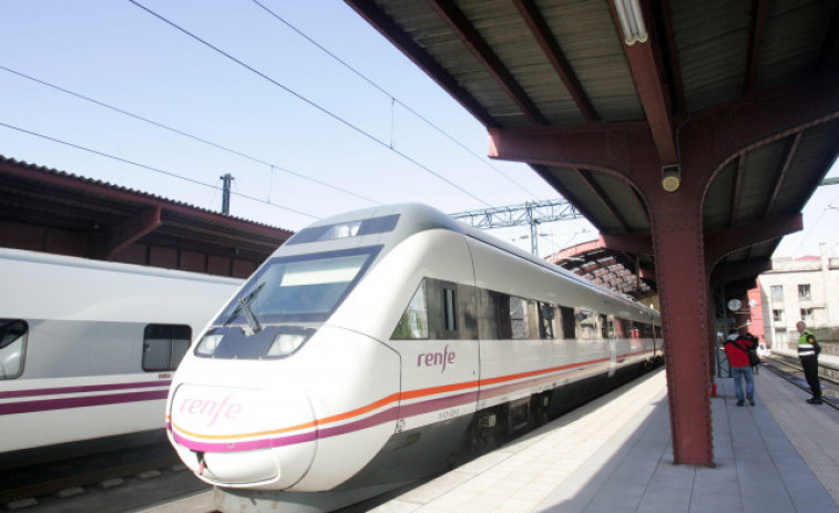 Los viajeros frecuentes de Vilagarcía podrán renovar su abono Renfe para un nuevo periodo de mayo a junio