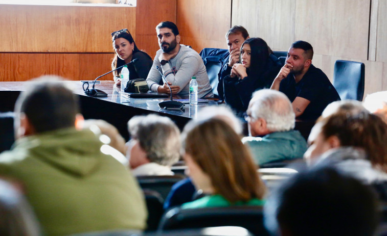 El PP afea el presupuesto de A Illa por la “suba de taxas” y la previsión de ingresos por multas