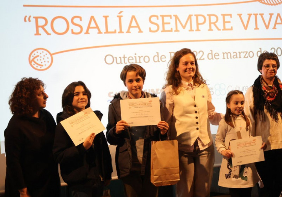 La poesía tiene premio: Dos alumnos del Anexo ganan el 'Rosalía Sempre Viva'