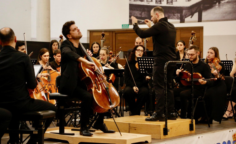 La orquesta del CMUS Manuel Quiroga se suma al aniversario del Conservatorio de Cambados