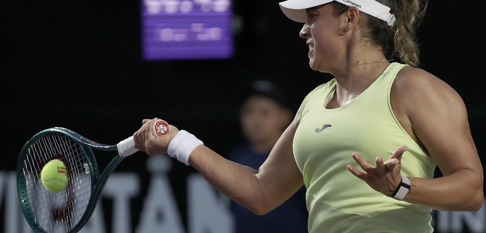 Jéssica Bouzas remonta ante la rusa Pridankina y accede a cuartos de final en Turquía