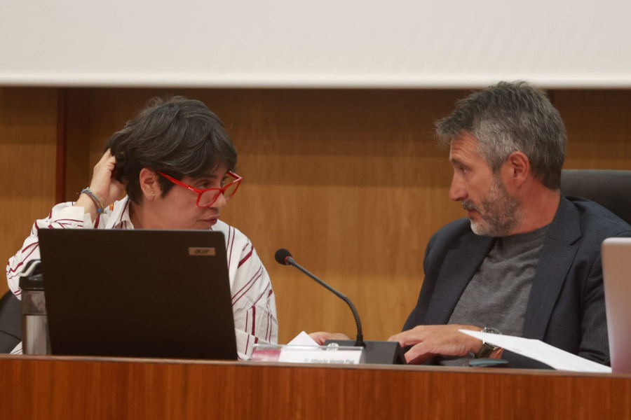 El Pleno acepta las condiciones de Costas para la parcela de O Ramal y aprueba adjudicar el SAF