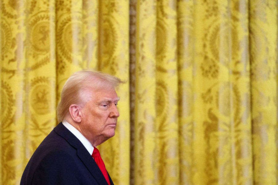 Trump amenaza con tasas “mucho mayores” a la UE y Canadá si dañan “económicamente” a Estados Unidos