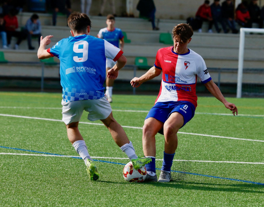 El Arosa Juvenil paga caro sus imprecisiones y tropieza ante el Montañeros