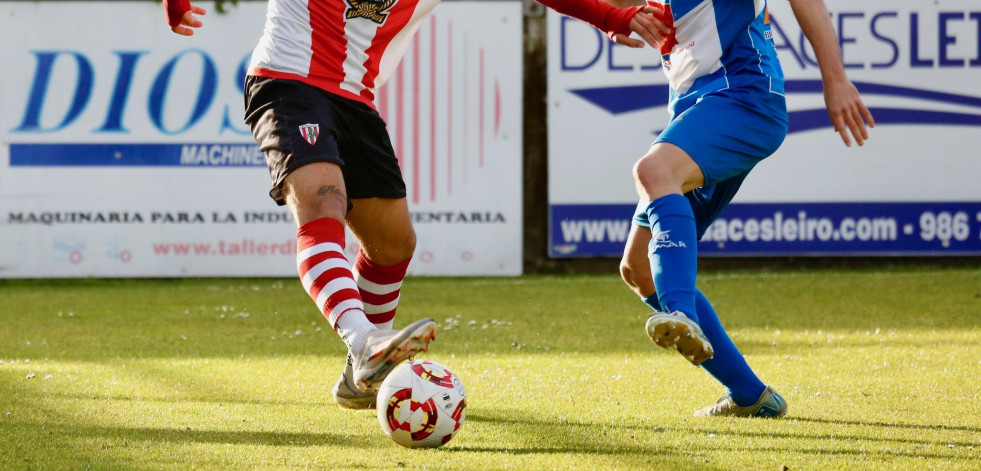 Un Céltiga poco certero se deja dos puntos ante el filial del Pontevedra