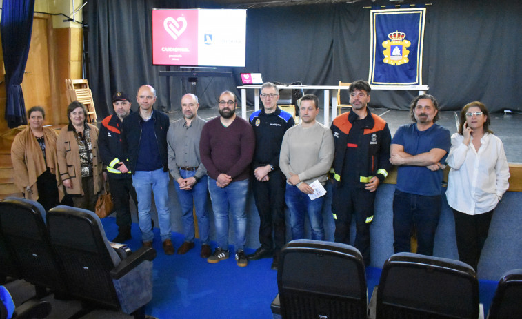 Ribeira se convierte en el primer ayuntamiento Cardi@ngel de Galicia con la red de voluntarios
