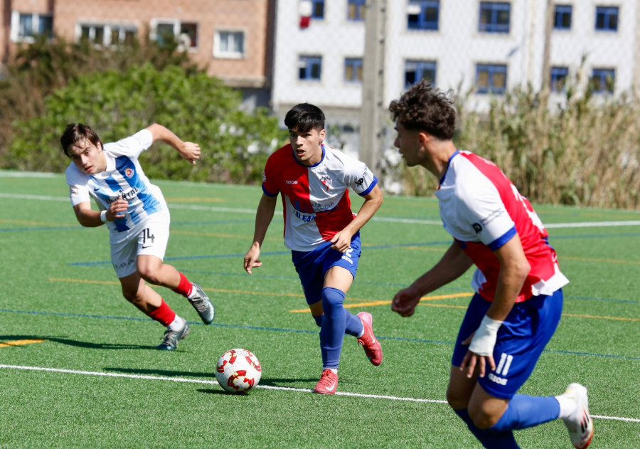 El Arosa juvenil aplaza su permanencia matemática al caer ante la Gimnástica