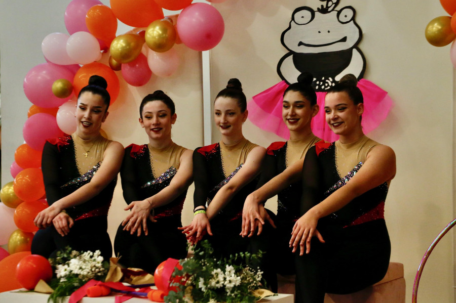El Rítmica Arousa celebra el éxito de su habitual torneo