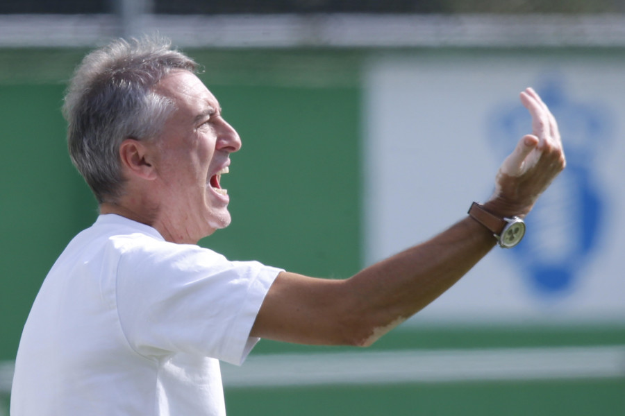 Stili prevé el domingo ante el Arosa un partido “de nervios”