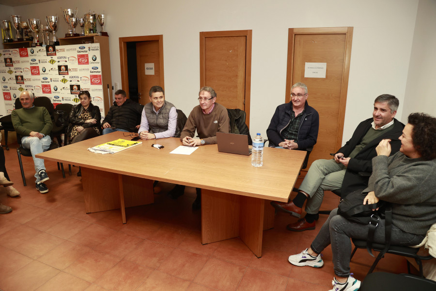 El Ribadumia sigue en vilo ante la falta de candidaturas a la presidencia