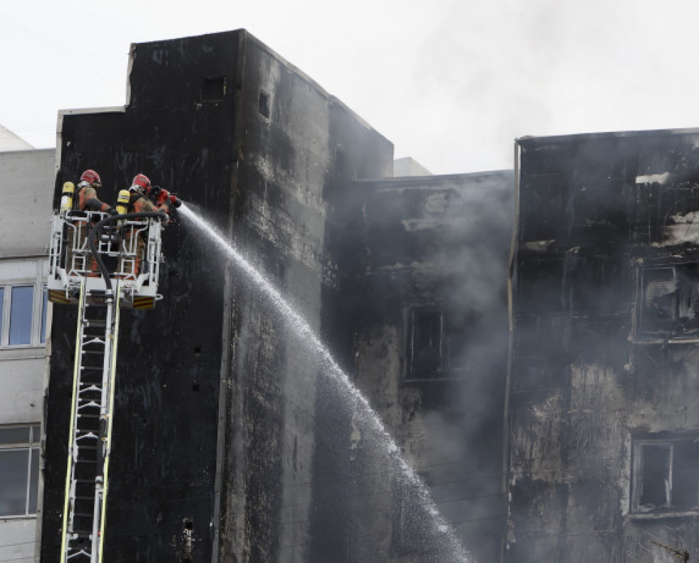 EuropaPress 6650328 bomberos trabajan extinguir incendio 16 abril 2025 castellon comunidad 19305084