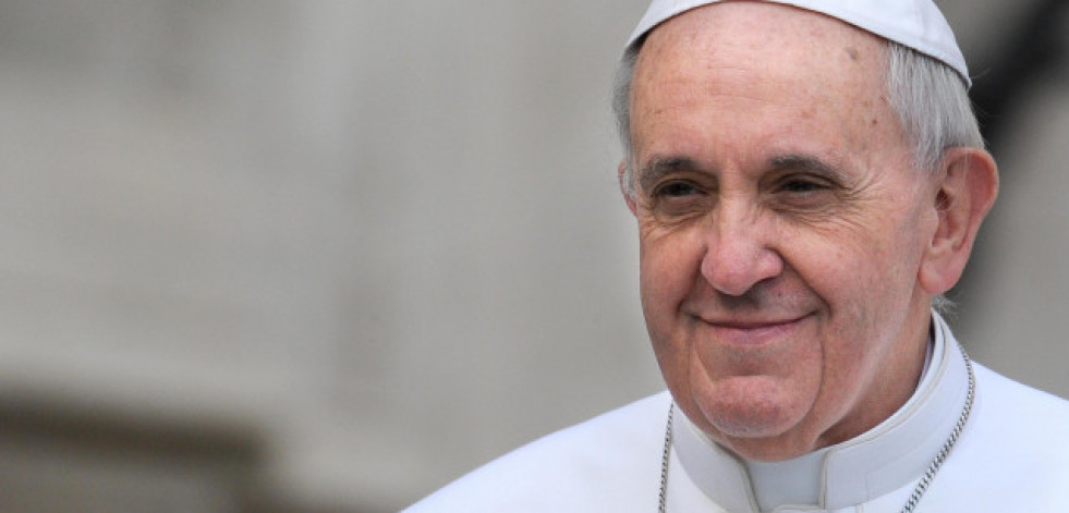 Feijóo alaba la capacidad del Papa de servir al mundo y la Iglesia desde sus convicciones
