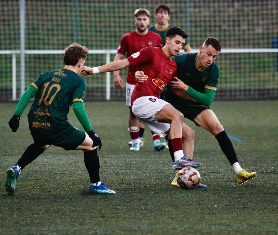 El Arosa recibe al Estradense en una cita con aroma de play-off