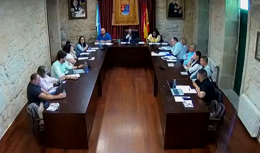 Rianxo aprueba en Pleno la restauración de la obra de Isaac Díaz Pardo