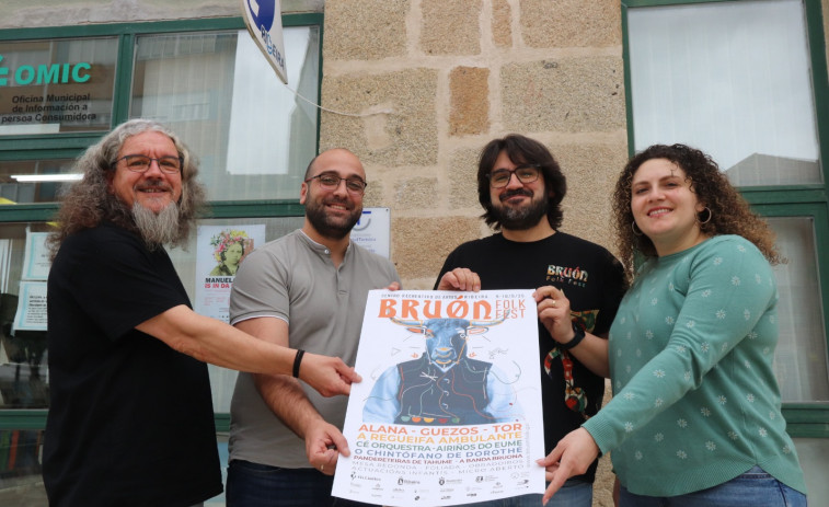 Carlos Callón, Lupe Blanco e Nel Vidal estarán no Bruón Folk Fest que se celebrará en Artes