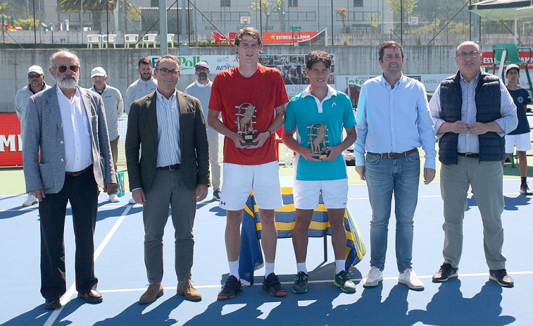 Currás cedió ante el contundente saque de Wallin en la final del M15 de Sanxenxo