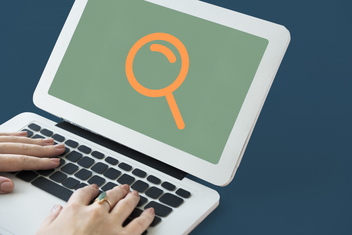 Search magnifying glass graphic design icon