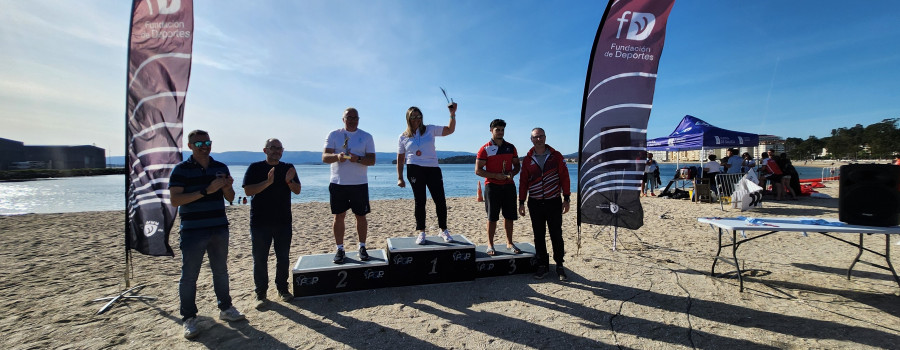 Cinco clubes arousanos acaban en el “top ten” en la prueba de Kayak de Mar de Vilagarcía