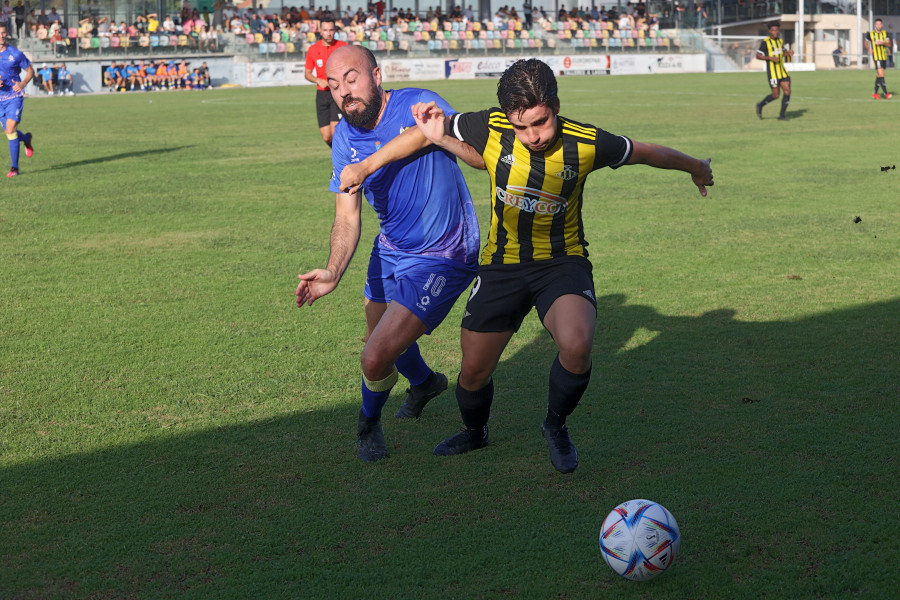 Ribadumia y Cambados se miden en A Senra con el pase a la final de la Copa Diputación en juego