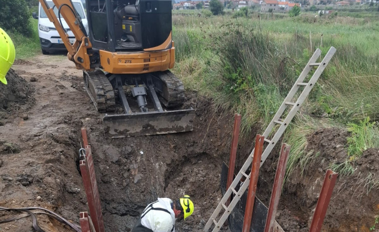 La Mancomunidade de O Salnés proyecta la mejora de la red que conecta su depósito de agua con O Grove