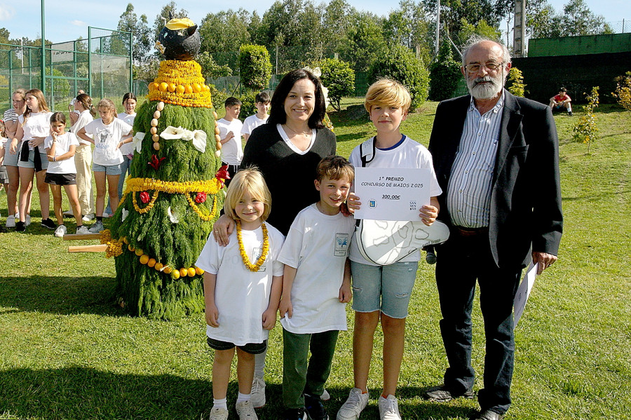 El colegio A Florida se lleva el primer premio de los Maios por segundo año consecutivo
