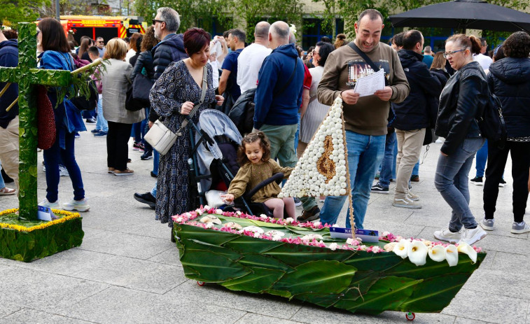 Los ‘Maios’ en Vilagarcía demuestran arte y pasión por la cultura tradicional