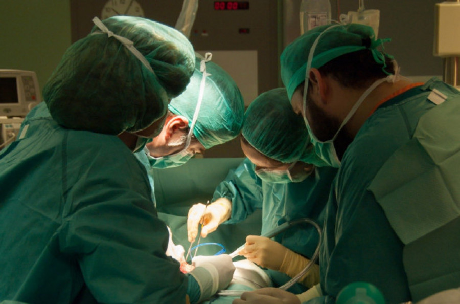 Galicia rexistra un total de 213 transplantes de medula ósea en 2024, 36 menos que en 2023