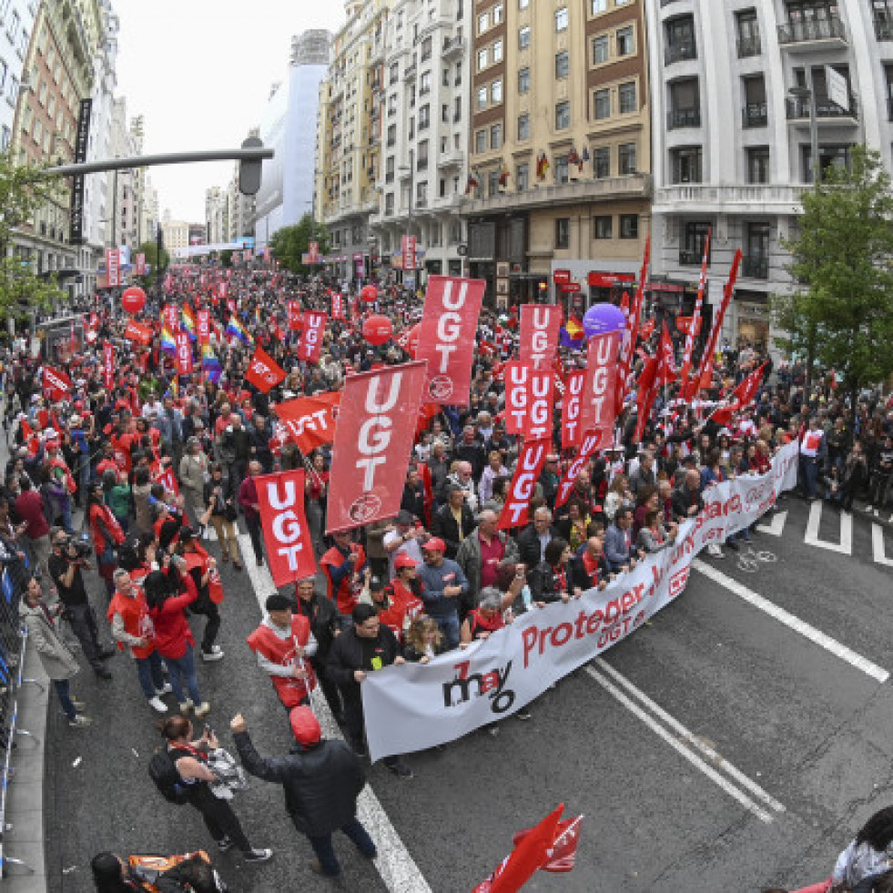 Los sindicatos claman en el Primero de Mayo por la reducción de jornada